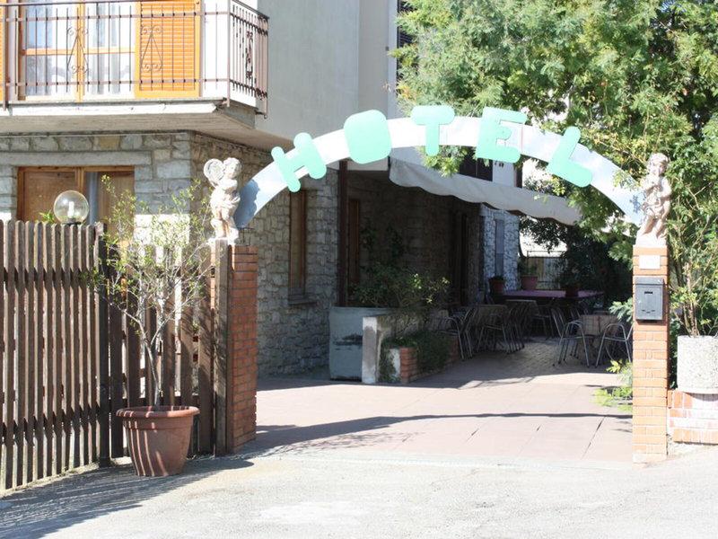 F645459DF39342042BDBFFD04731364C