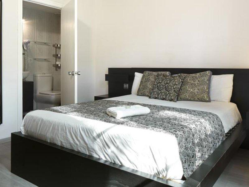 F5B7B3DD73CB0814F4441D43E3D4AE70