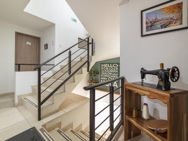 17E2C1D679C6A2D284F3112A88EA0DFF