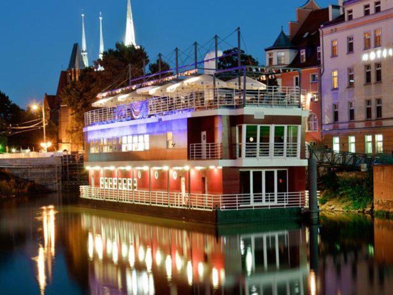 28CF29FE3B908F01AAE198613EC106F7