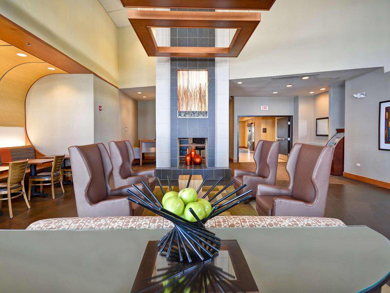 AC0C1BCFFE2F6A46299556EF0CCBEEF4