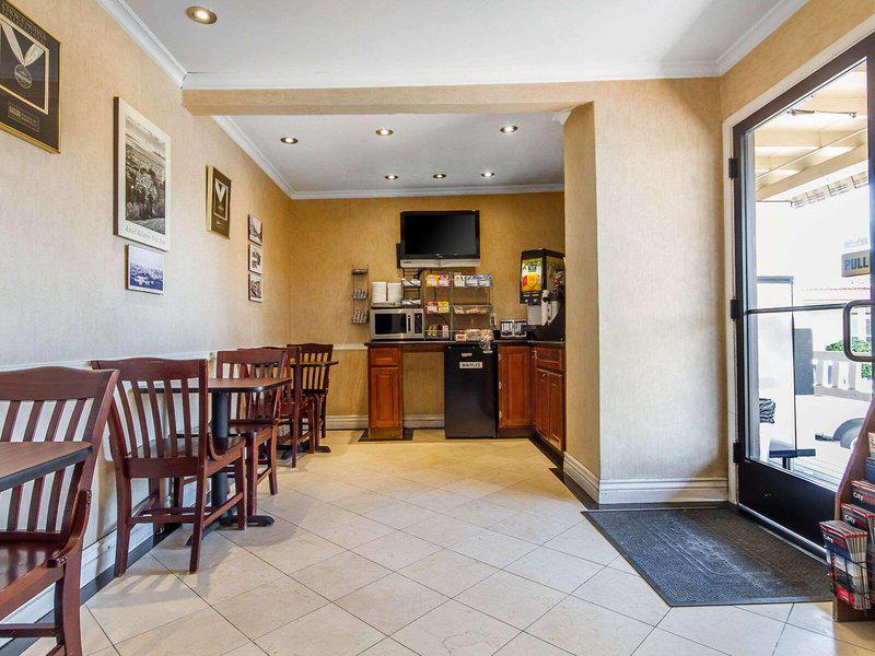 28FE1CF090BD53F08446884CFB60128F