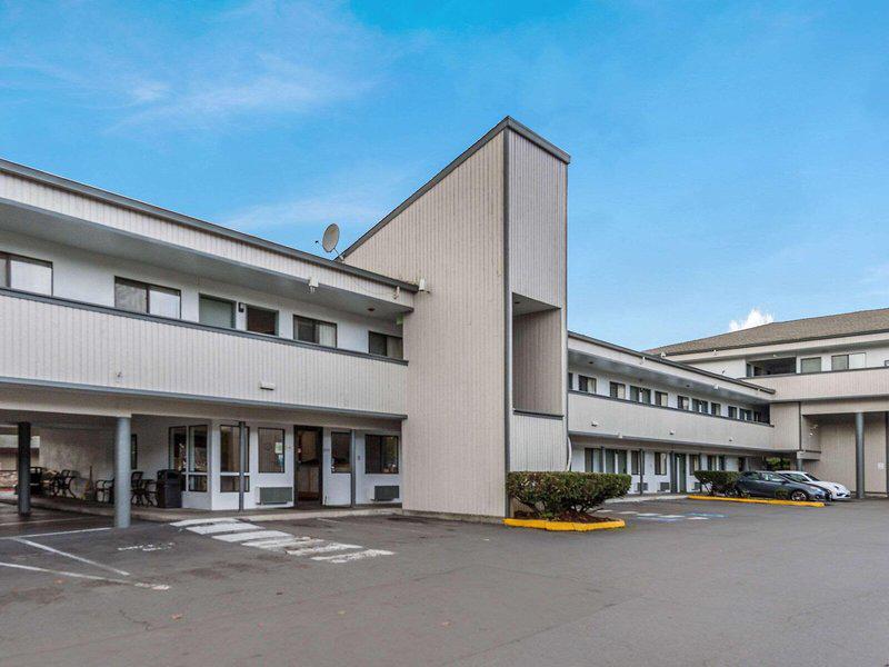 4CF5989584202F5B5EE819B3A23289F9