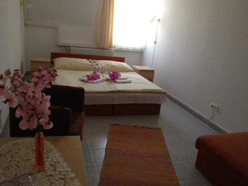 1790830B4B8BF14B8052DD662BB3346A