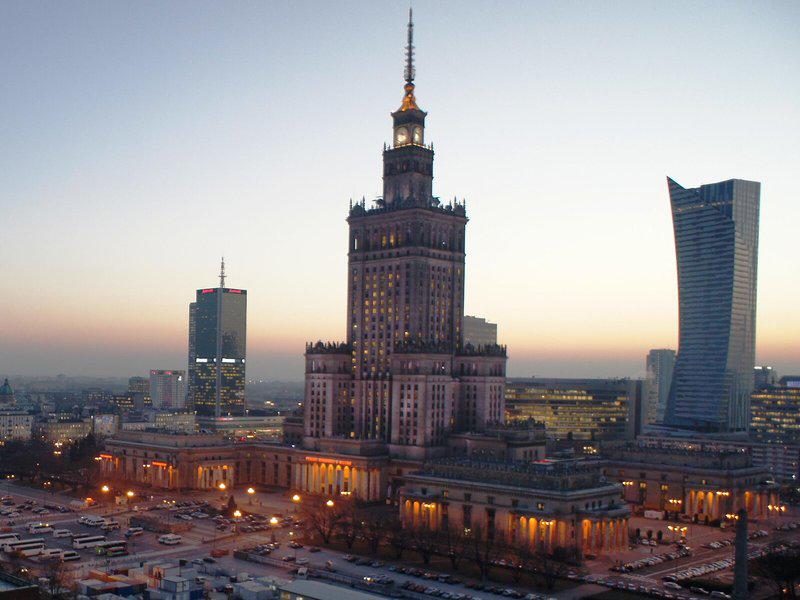 EEF6197C9D53DD64DCB6E1EF05121417