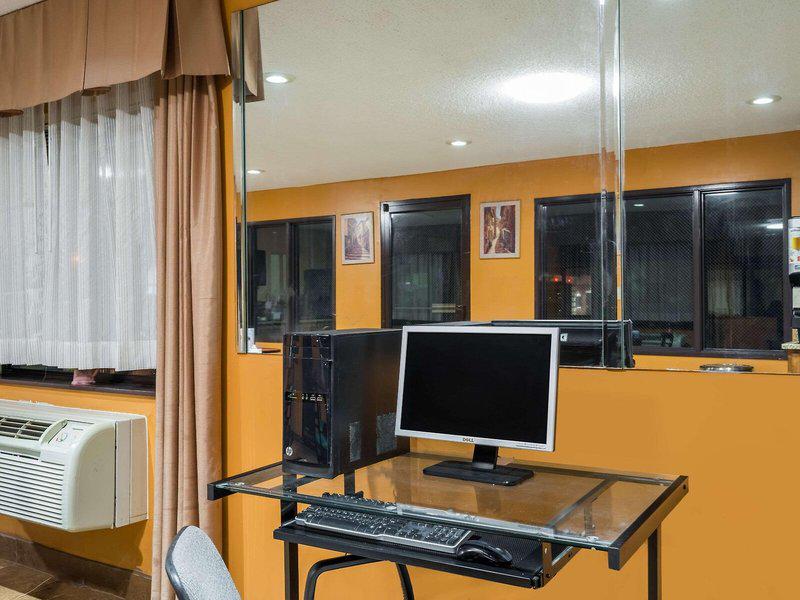 10A02FE50DDA5D17ABA72FCC1914ACBE