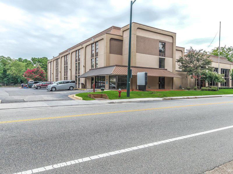 B886F76A8E59950D99865C5AC39BBE6A