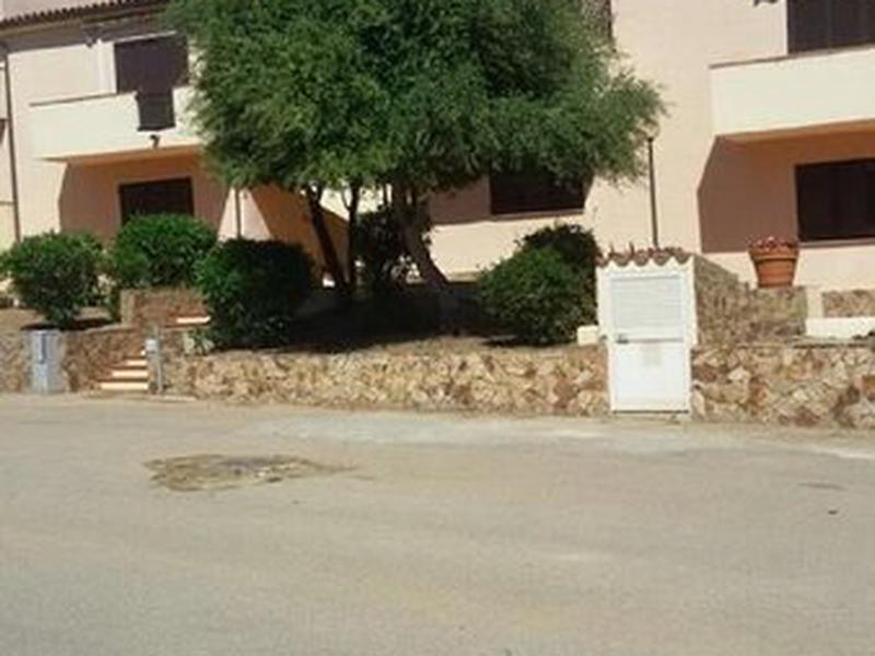 7DC2E4110E5EF832FC718F5CB7938851