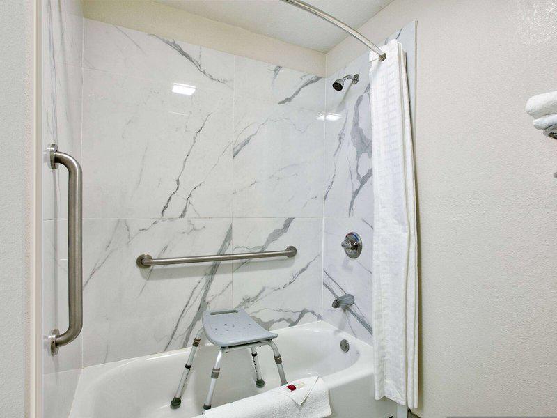 F182EA2B46DBD1AEC1766B7C1BB66372