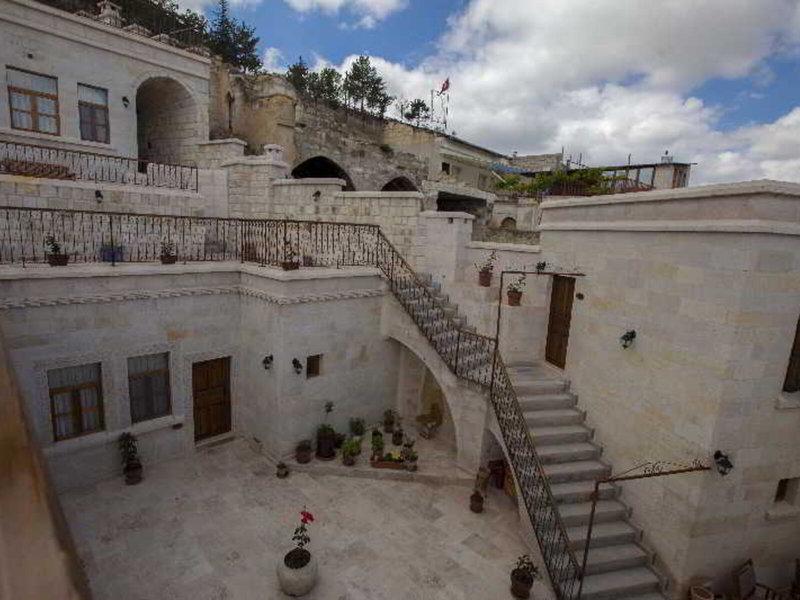 8687EA92B1CF546669AE26CF6A996E2B