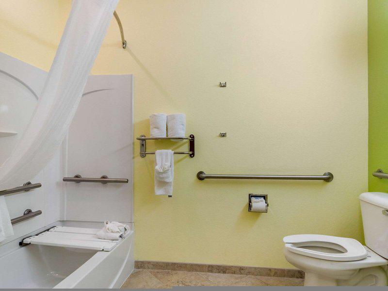 218F0103CE28C6C60108E96F4990298F