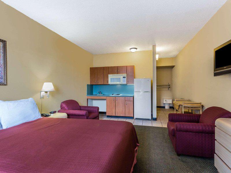 233358914B5AB6843D66DABA8D998263