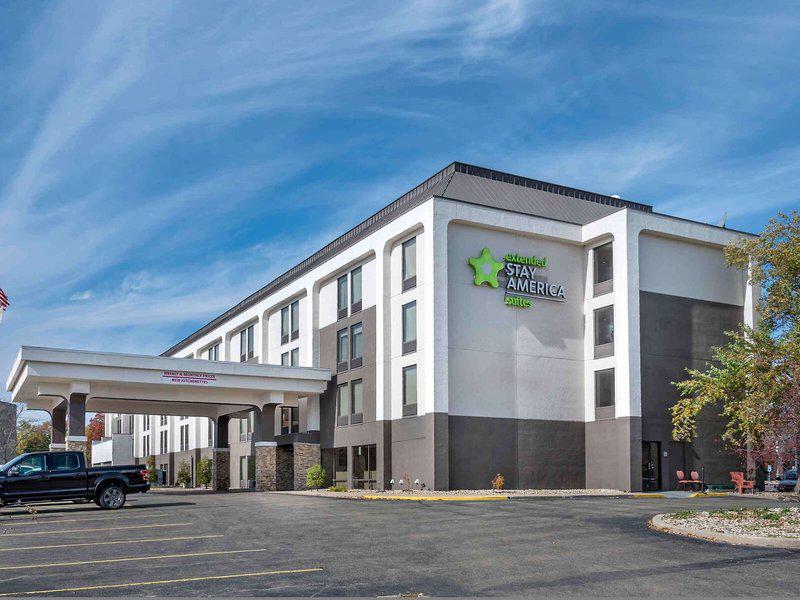 EEA2D4FAFFCAB50BD4765E424C1B0AC3