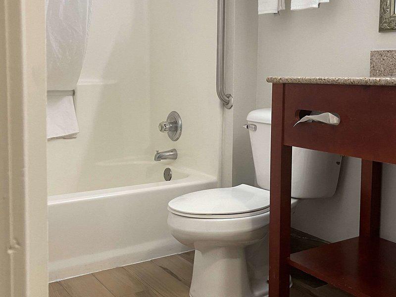 0C864DE614C632B4D38A23DF00239D6A