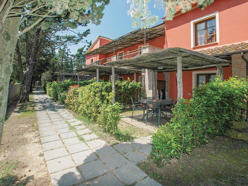 F12E21923C9E867A0476C891DF7C2C23