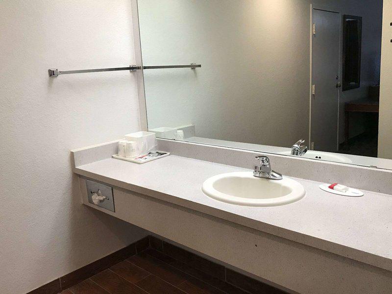 44F3F310AF62B9D075EB1CBB133715C5