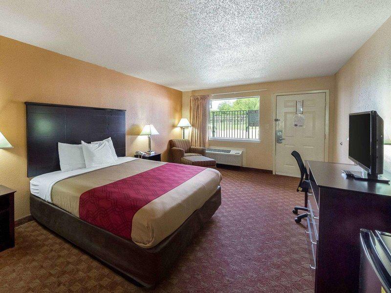 14CF184B28A7C4546C907C6E2B27B243