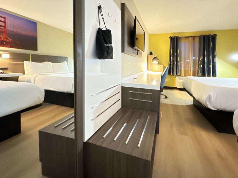 151015D6C3944276FA6844994CA66F89