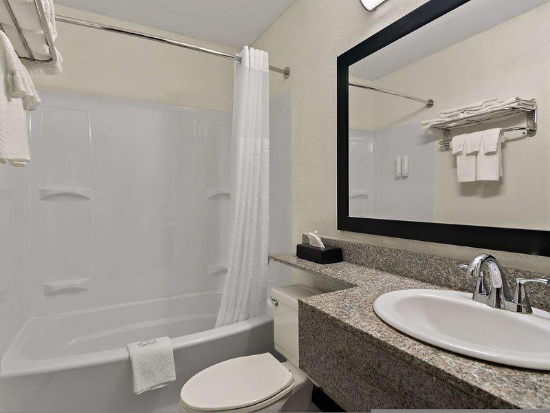 ACACC1B75759F8C3B2356A2C7A8EE6BF