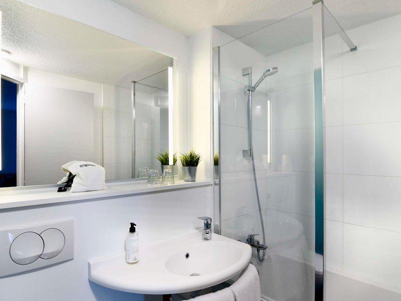 2418D1D8D79D299172C078ACECFA09C8