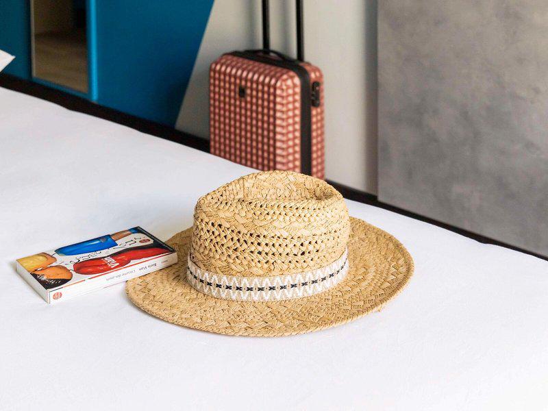 2CAA9189CE3E1E59AC53F23B57E70DCC