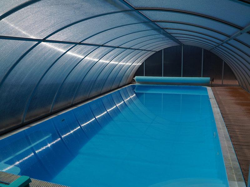 9805826D4D73E55E89D005C2EF3898F5