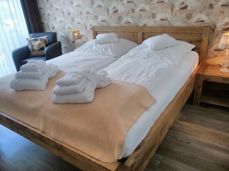 82DAA37F03AC18D003147404B27C2855