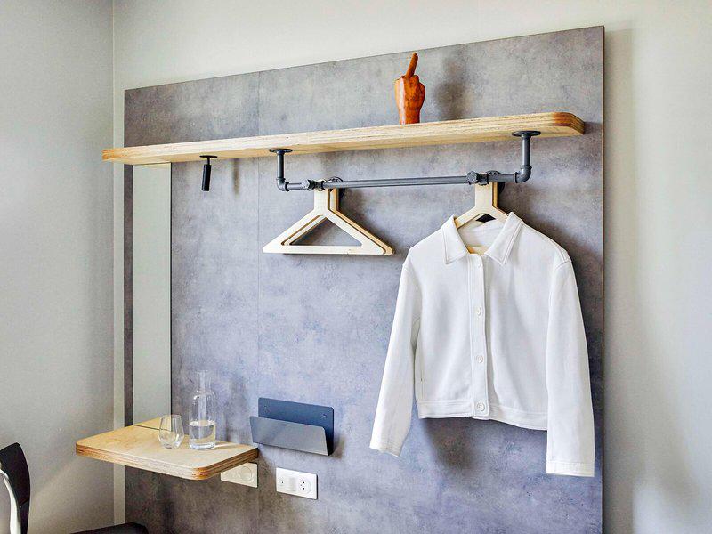 2217C518F504CBFC6240BE5D6813FC9B