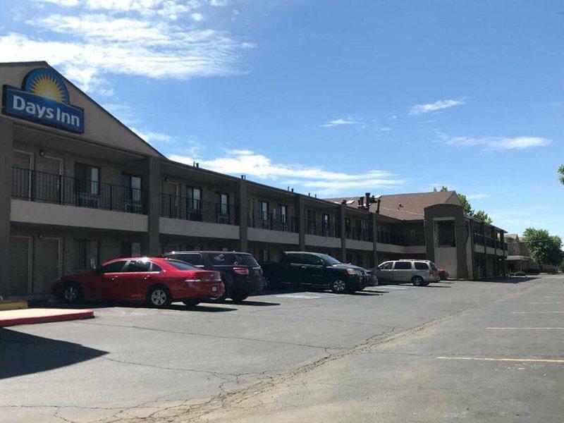 93179CF33F285B4B287E6117856E2CB7