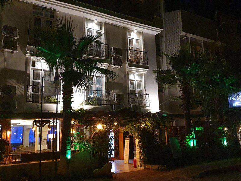 3A9DF38877559DB33B74F42F28964229