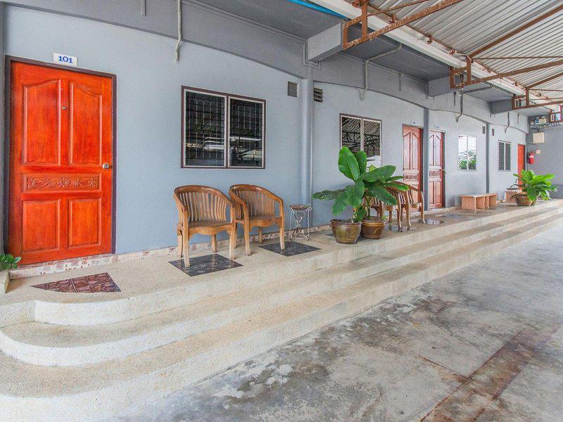 50C2672ABEA63066E05FAEA801BCF6A8