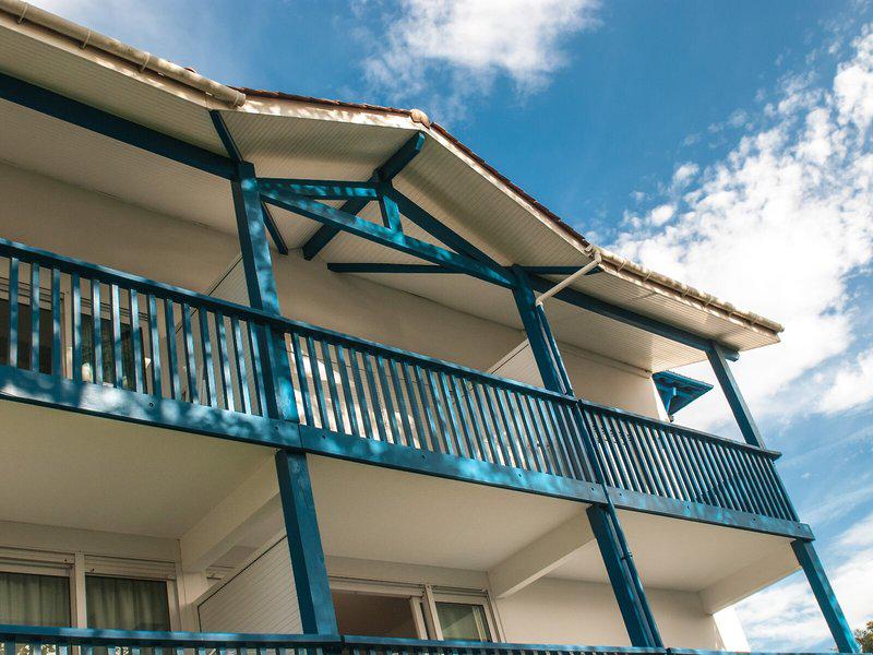 6510451F755F2F23ADA127D3C81F1AA9