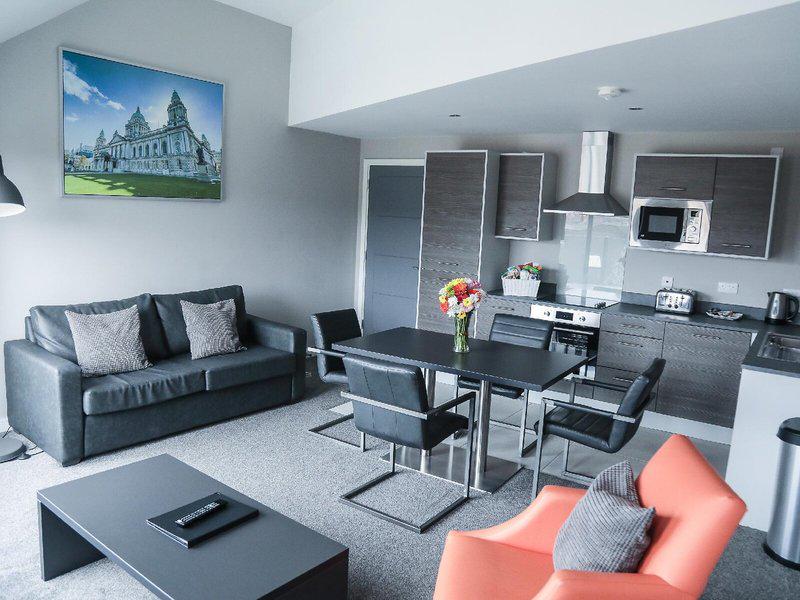 D36A7AB416671C4F6A711786EABD7C81