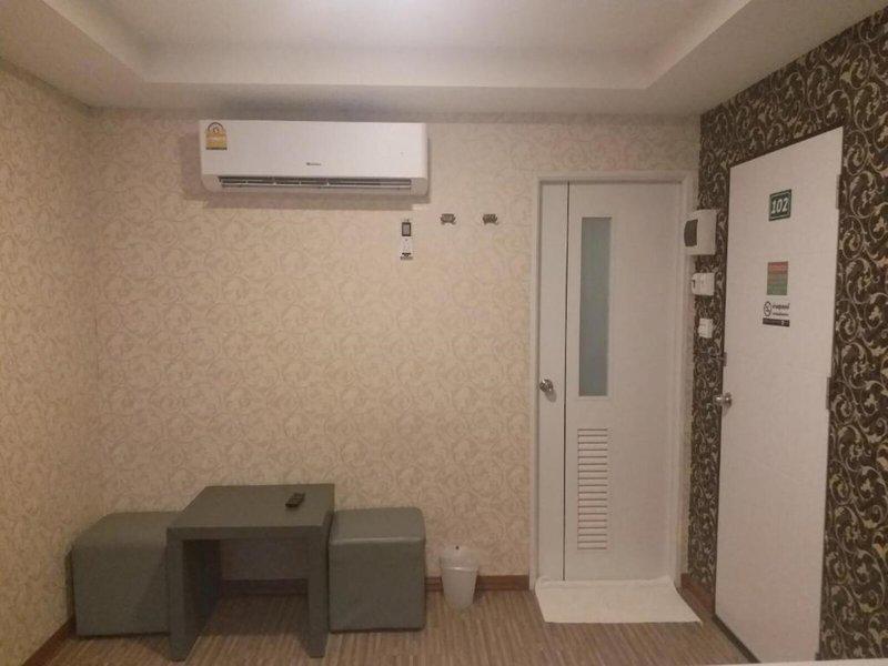 C681639DA1A50A67DC7BA96DC004FBA8