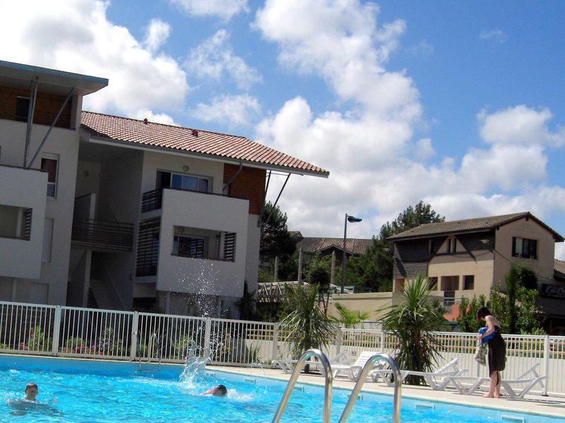 E1730E816ABFCC1FFB1FEEA0723DDBE6