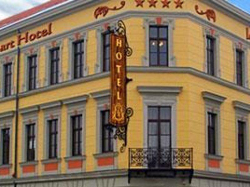 4D1099BD09E7DCCD570CE08BB4EC30BD