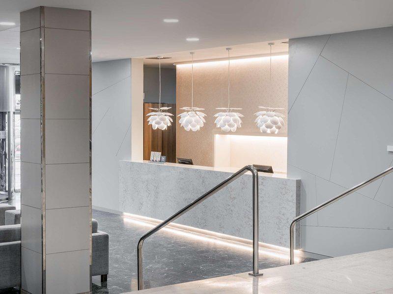 CD85CFAE544A3F5F807AD5C63CCCB9CC