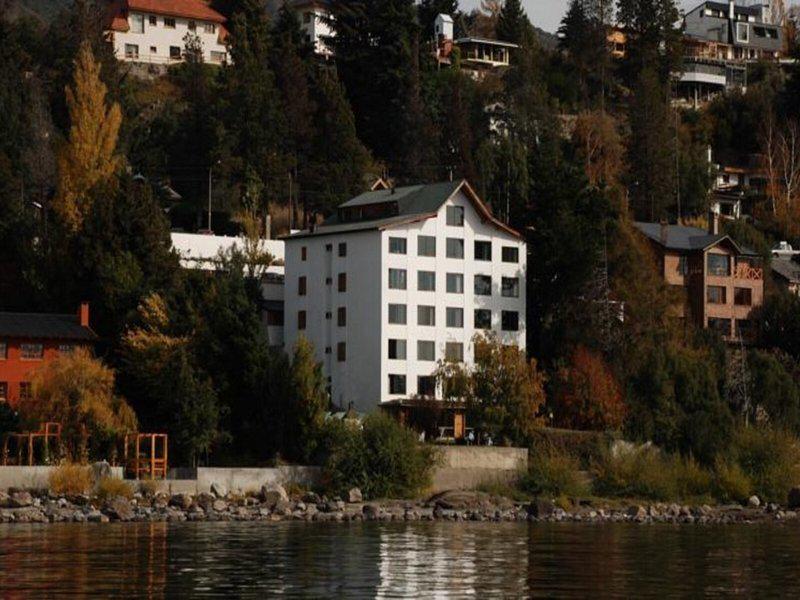 E6495F886F352E9752D67E958A4A8A83