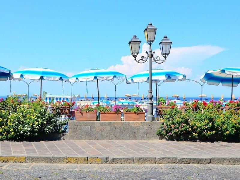 033B9DAEA6FF97A5E54624C8CFF36DBD