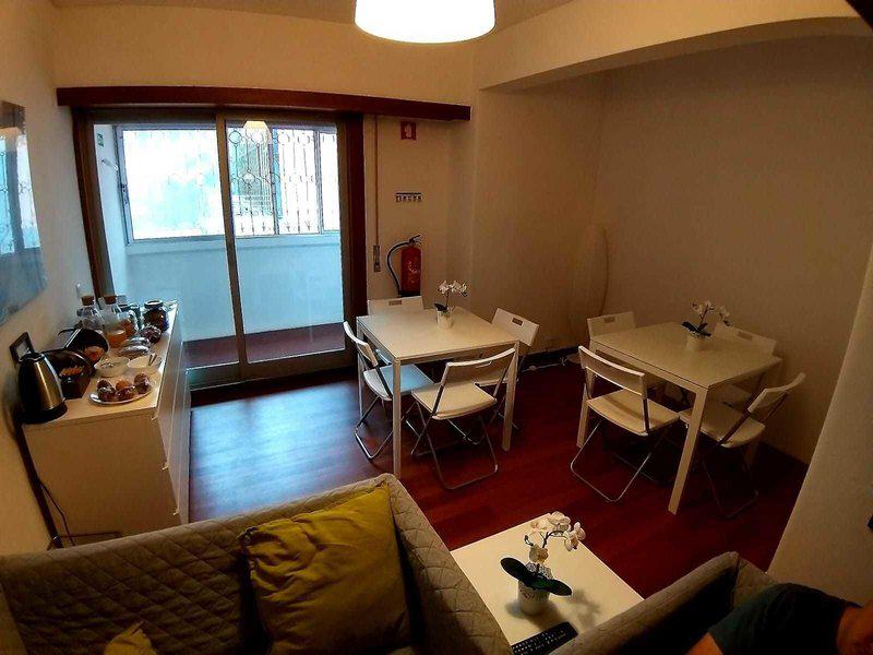 6FE898B1AC4F278F8E57A80231119144