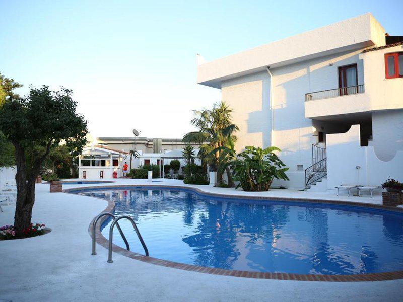 4D8C7278F94D8C8AD6B67F2B78AFCE23