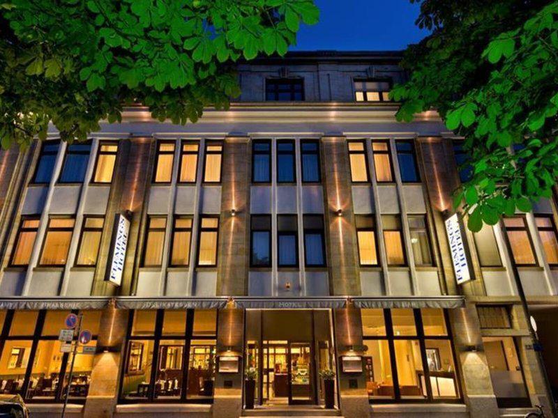 98BE1B32D08211DEA7BCE1695C744926