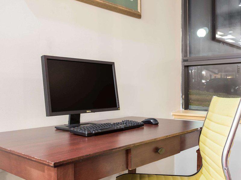 8F2558A0D924968F9DCFCAD7A4856157