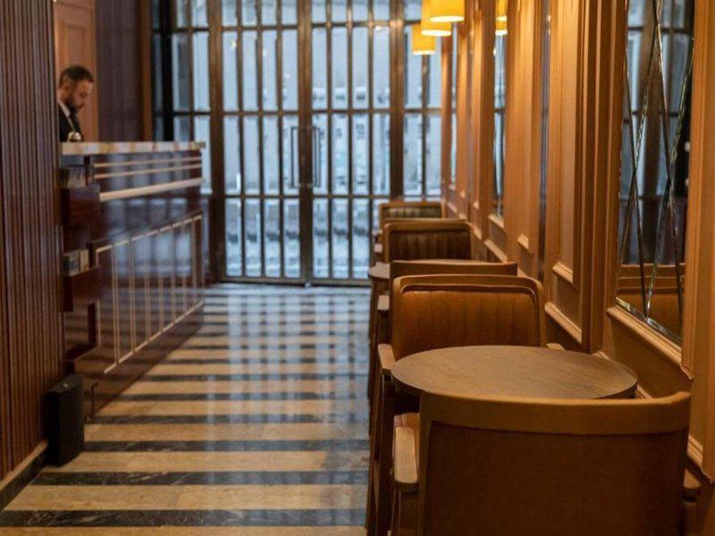 2EA4CEE7FBCF710BB596C9D6FCE1A1FF