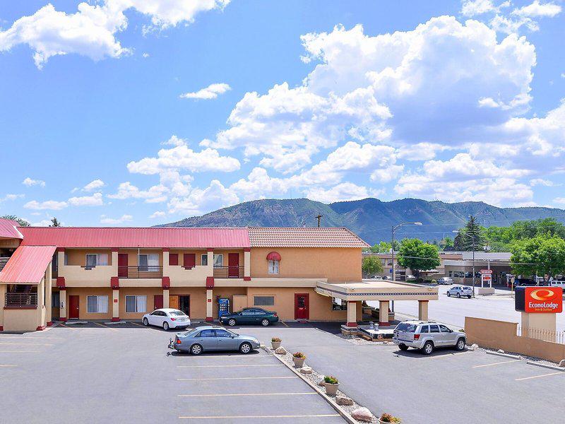 6B275D284F099F97C1CF8D6480B01368