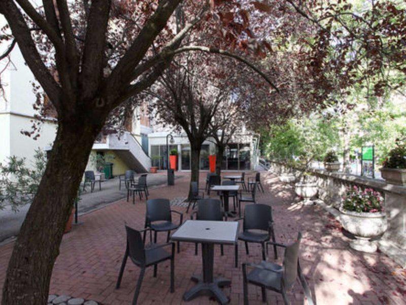 A6C4769E4C03FD5AB4C6B948BD44DA65