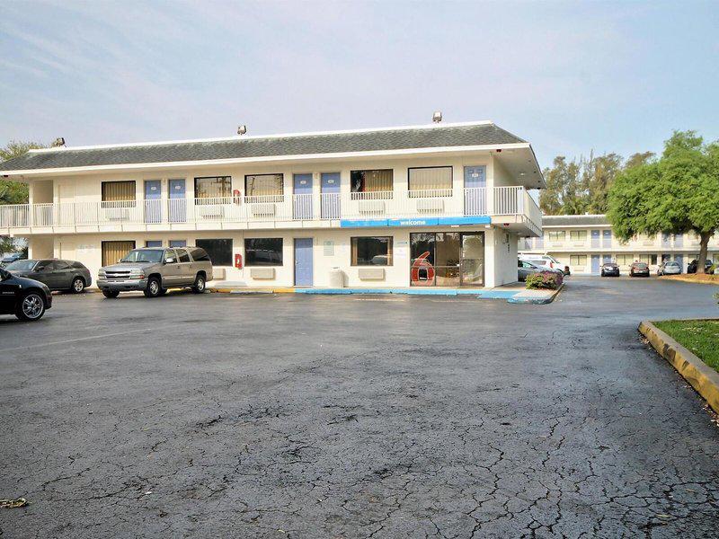 0D52AB4A65FA2909F21EFC0318A15CD8