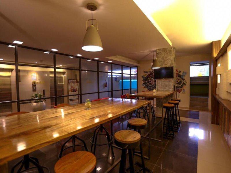 57E7C6005F86F5A461DE1652D5DDCE41