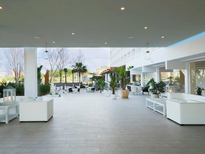 02D84595678F23619D3760E8CD01C0BF