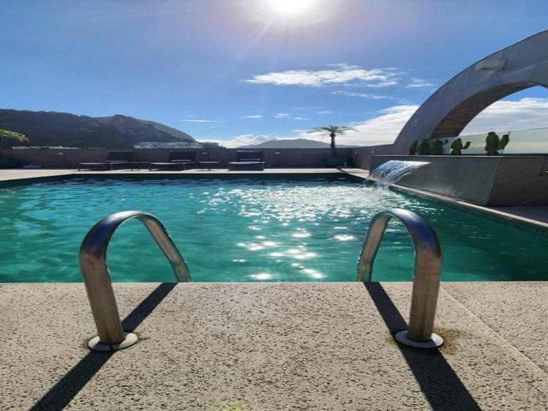 03C44798F507639172F67B69A8A93F22